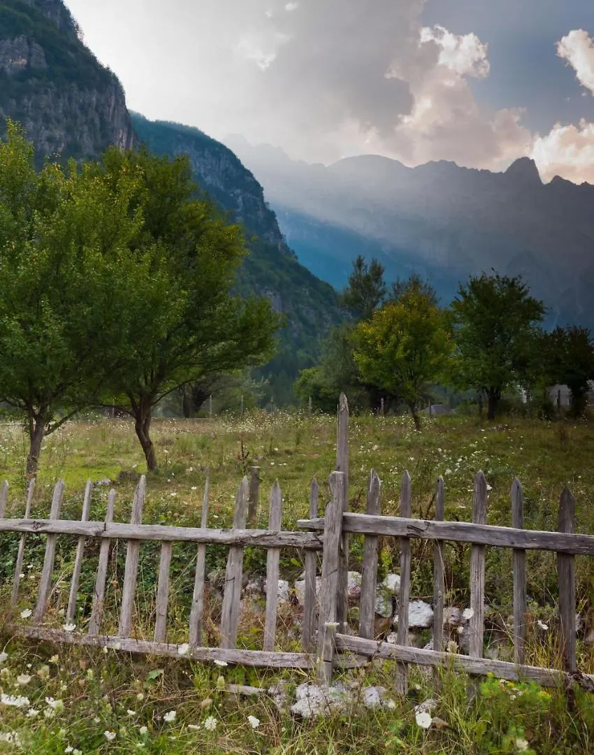 Guesthouse Pashko Theth